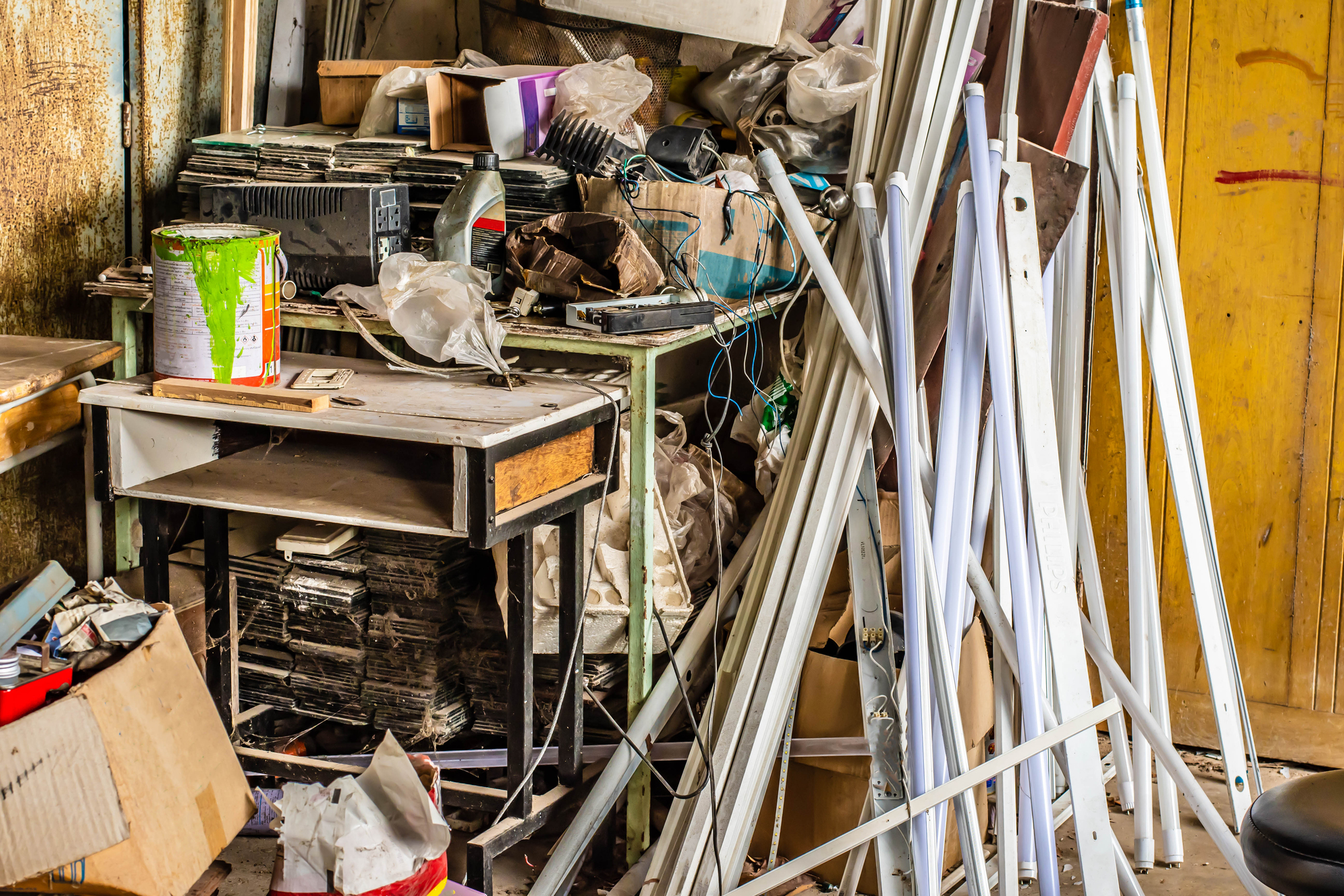 Waste from household materials which have wood tables, fluorescent tubes, PVC pipes and wood wastes.